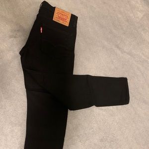 NWOT Levi’s Premium Hi-Ball Jeans 33